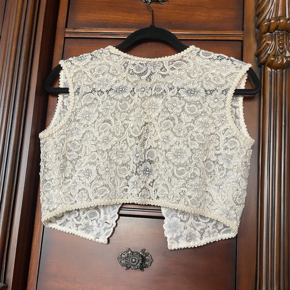 Reformation Early 2000’s Cropped Lace Button Up Top